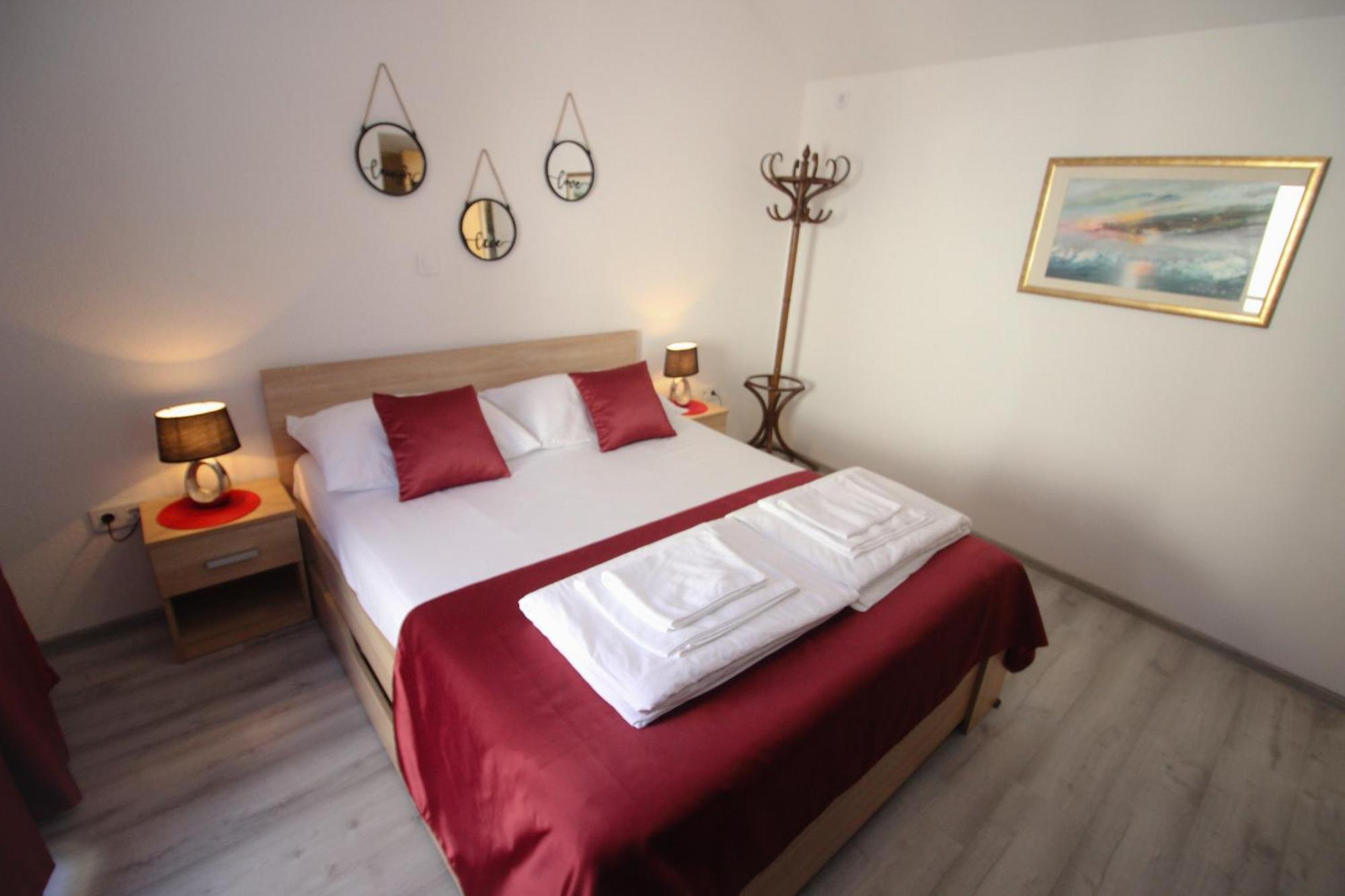 Villa Deny Mostar - With Free Parking Eksteriør bilde