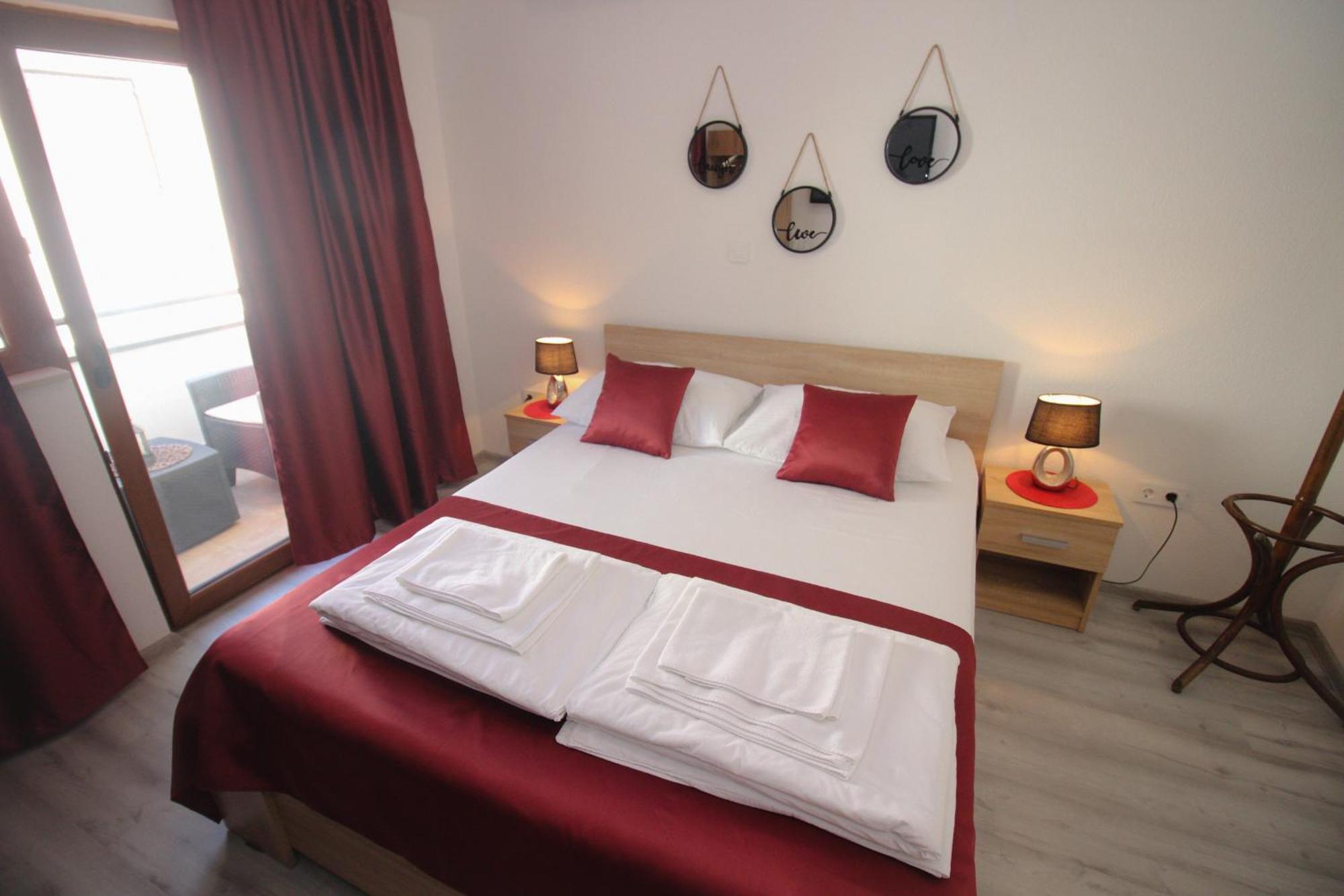 Villa Deny Mostar - With Free Parking Eksteriør bilde