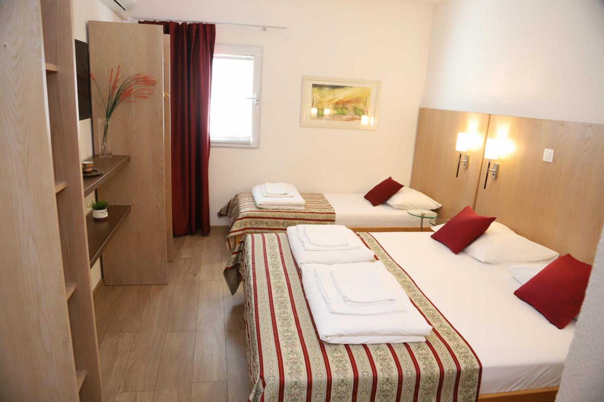 Villa Deny Mostar - With Free Parking Eksteriør bilde