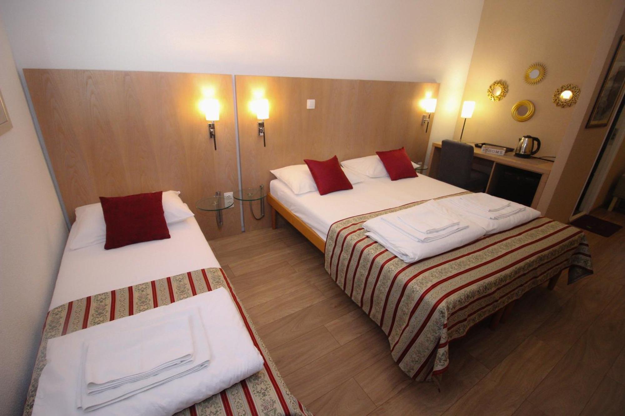 Villa Deny Mostar - With Free Parking Eksteriør bilde