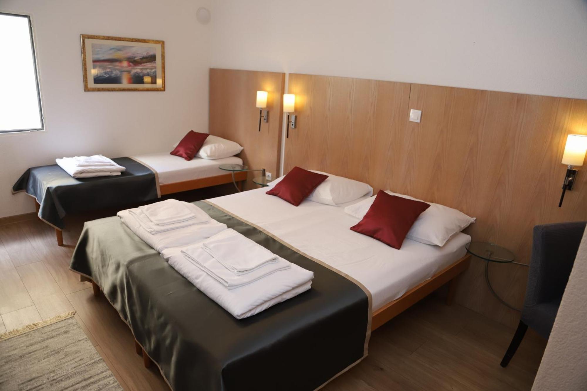 Villa Deny Mostar - With Free Parking Eksteriør bilde