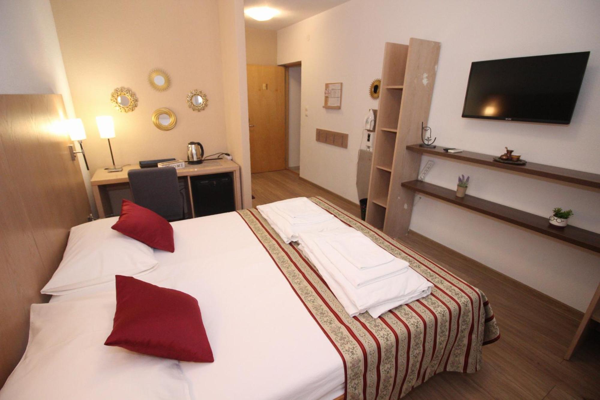 Villa Deny Mostar - With Free Parking Eksteriør bilde