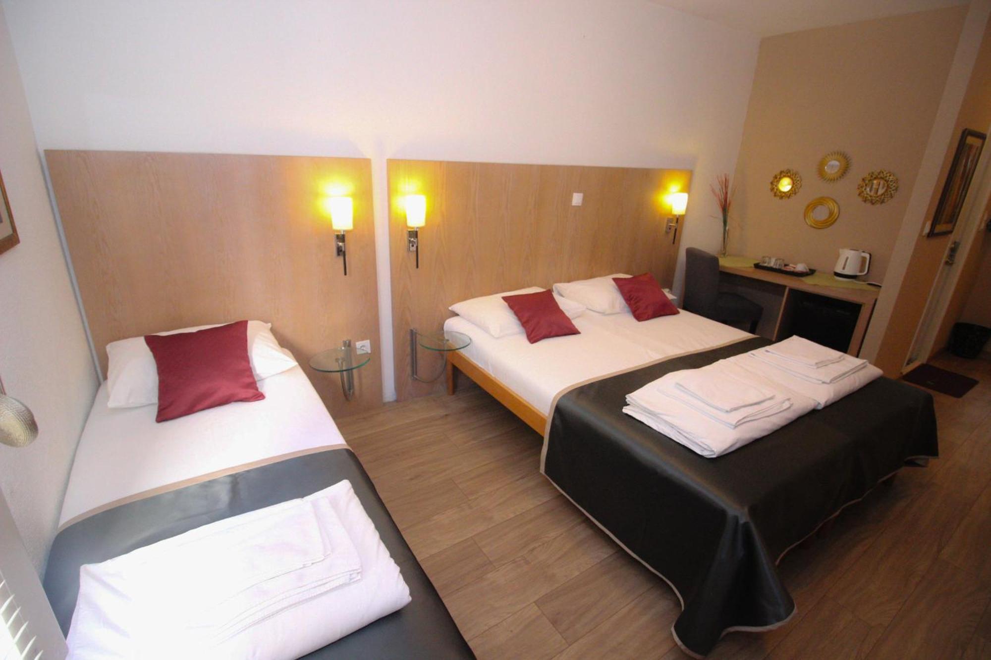 Villa Deny Mostar - With Free Parking Eksteriør bilde