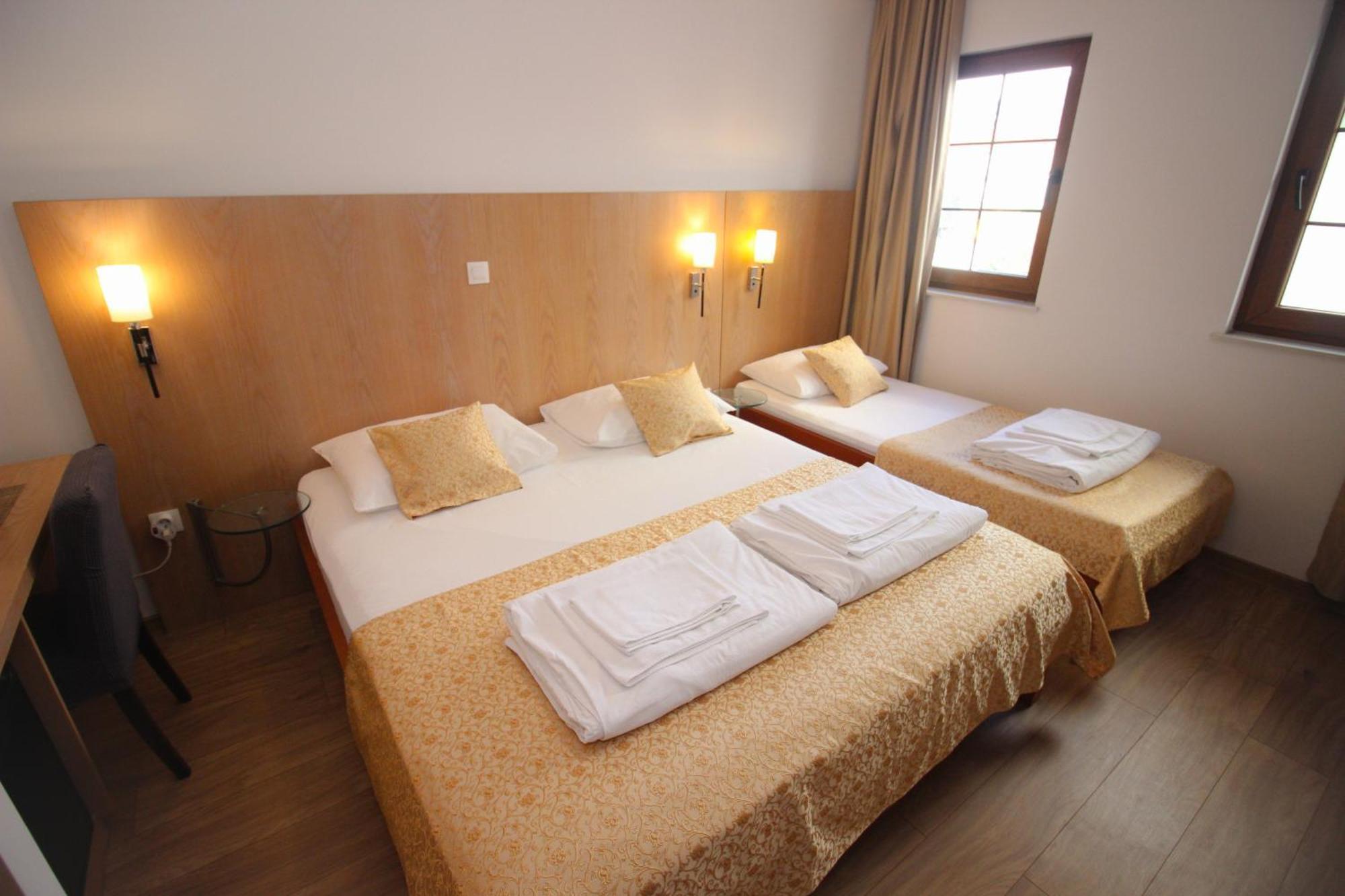 Villa Deny Mostar - With Free Parking Eksteriør bilde