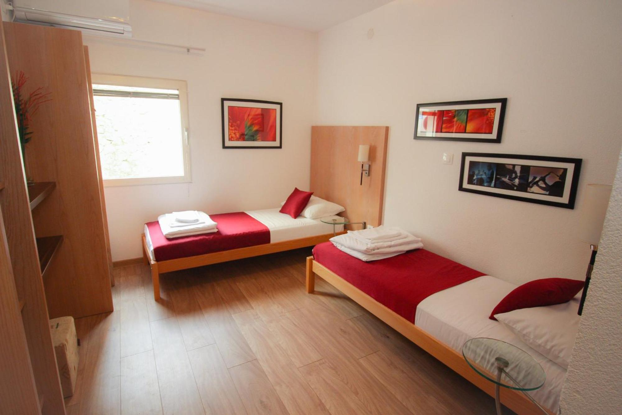 Villa Deny Mostar - With Free Parking Eksteriør bilde