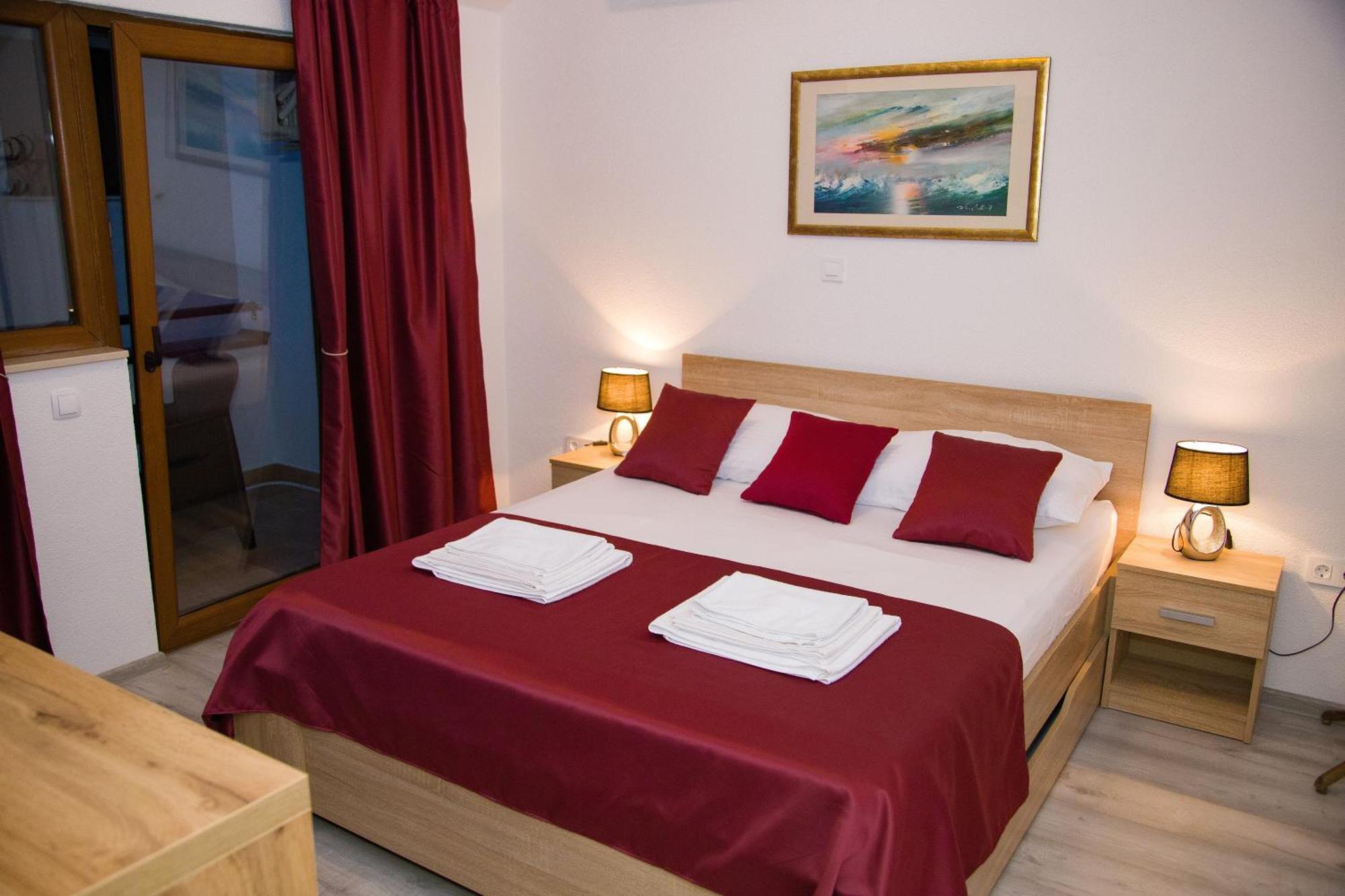Villa Deny Mostar - With Free Parking Eksteriør bilde