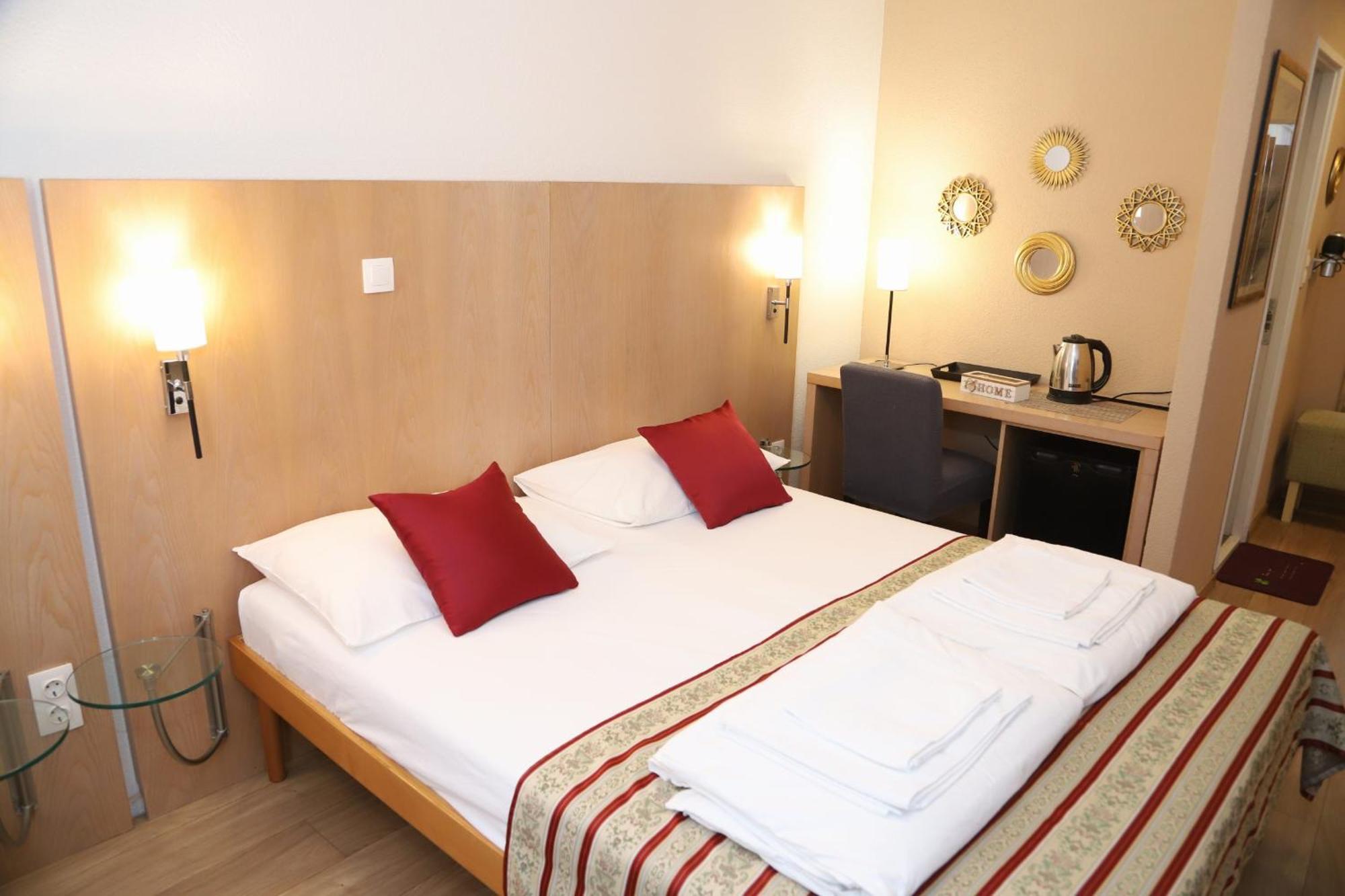 Villa Deny Mostar - With Free Parking Rom bilde
