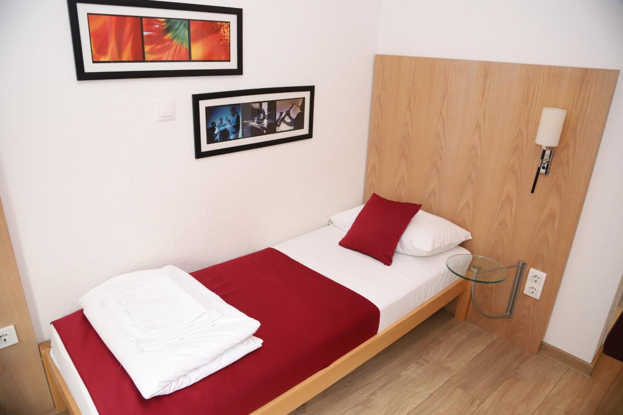 Villa Deny Mostar - With Free Parking Eksteriør bilde